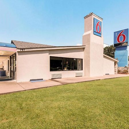 Motel 6-Newport News, Va Екстер'єр фото